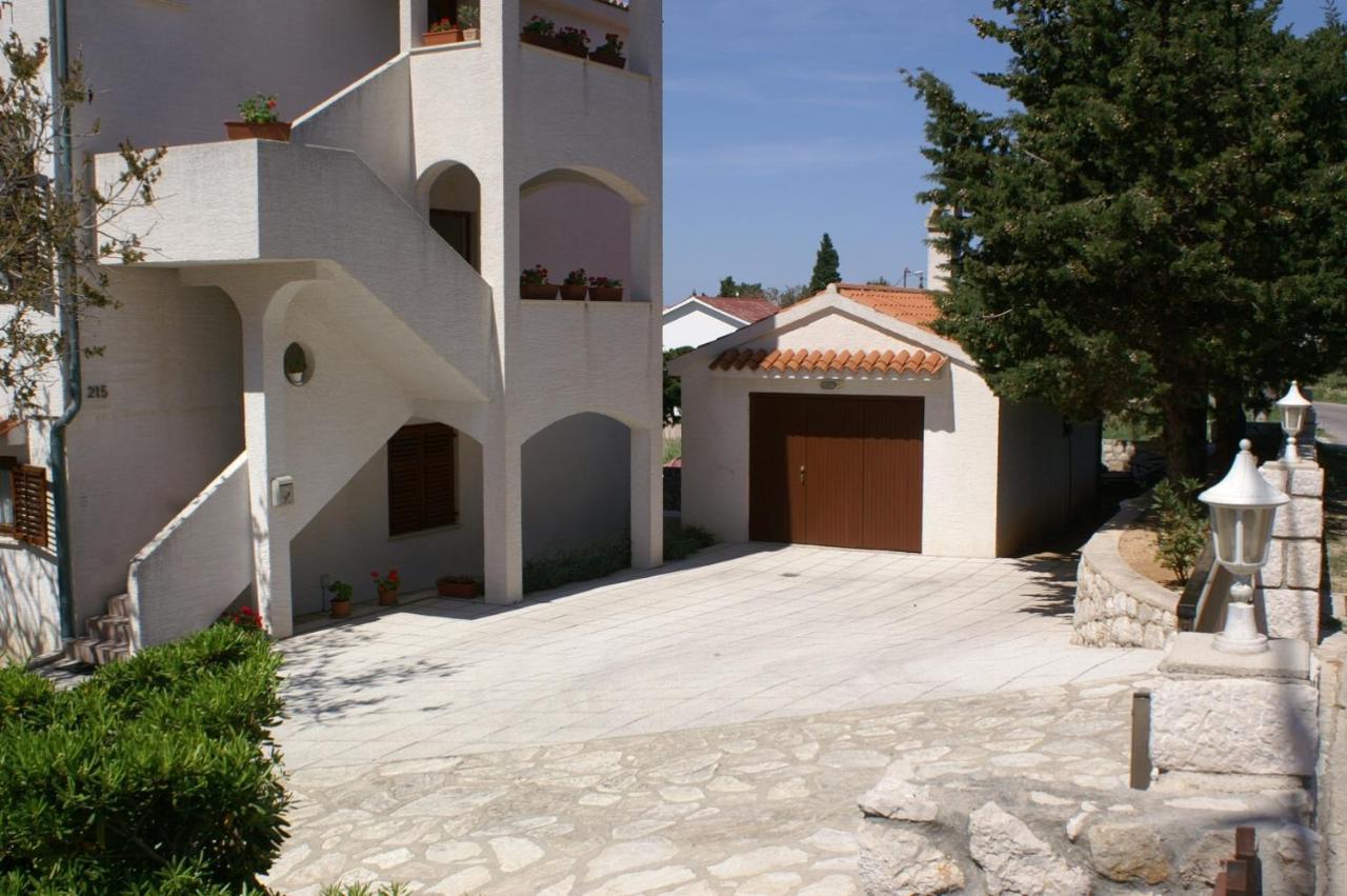 Apartments By The Sea Stara Novalja, Pag - 4056 Exterior photo